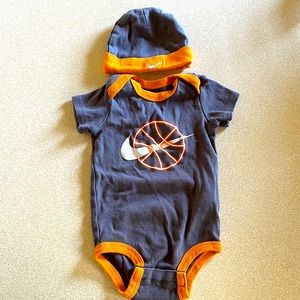Nike 0-6 Month Onesie and Hat